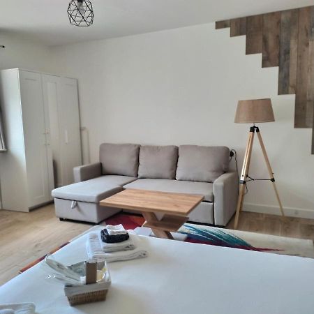 Woippy Chambre Privee 23M - Canape Lit - Wifi - Appart 120M מראה חיצוני תמונה